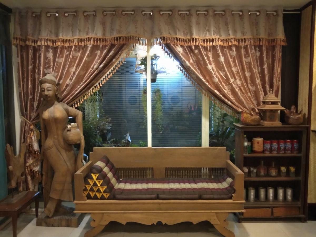 Ruan Ben Ja Don Mueang,Bangkok Hostel Esterno foto
